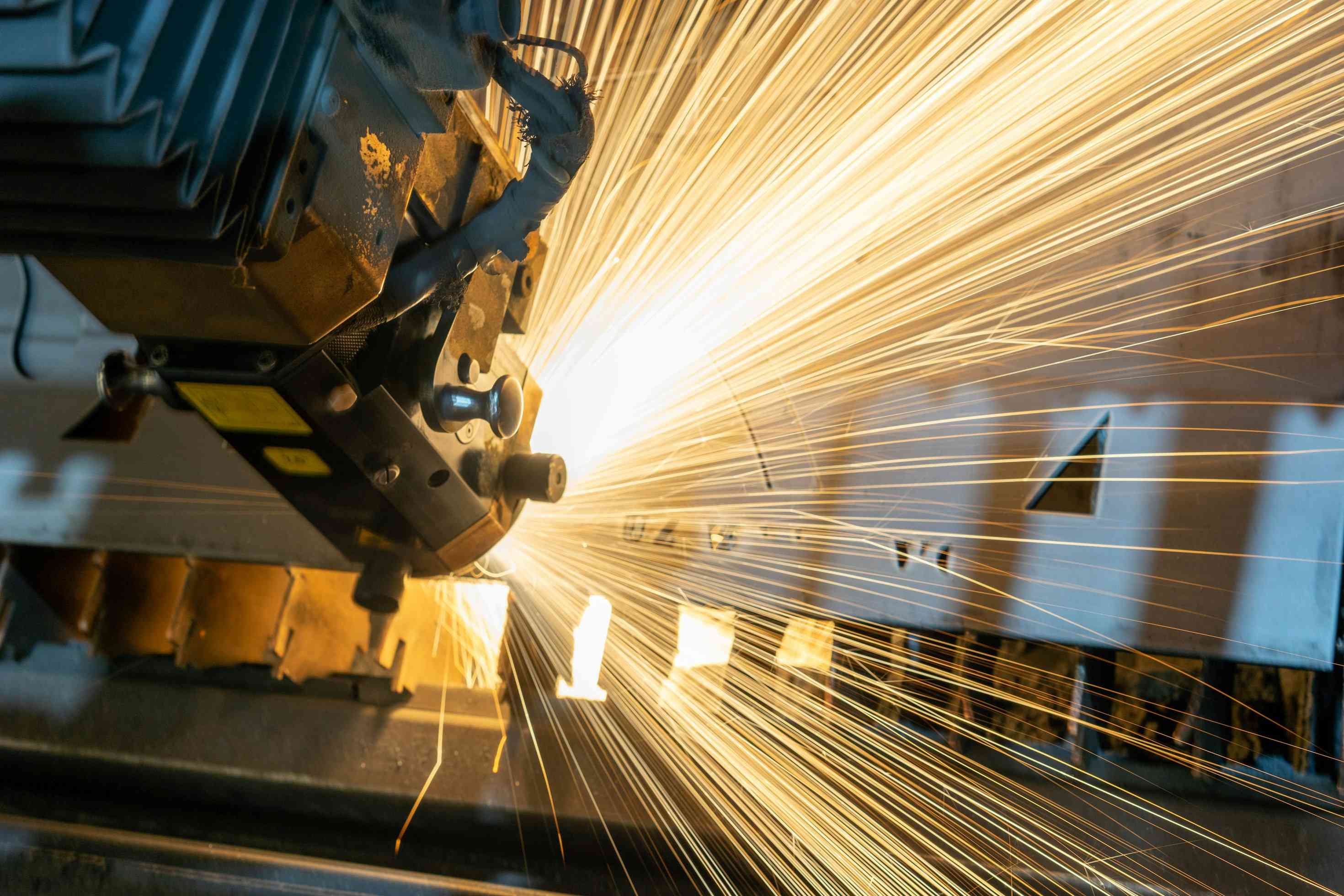 manufacturing-and-logistics-image